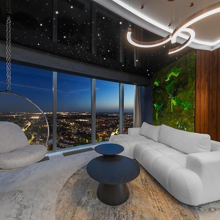 In The Sky - Apartamenty W Sky Tower Wroclaw Luaran gambar