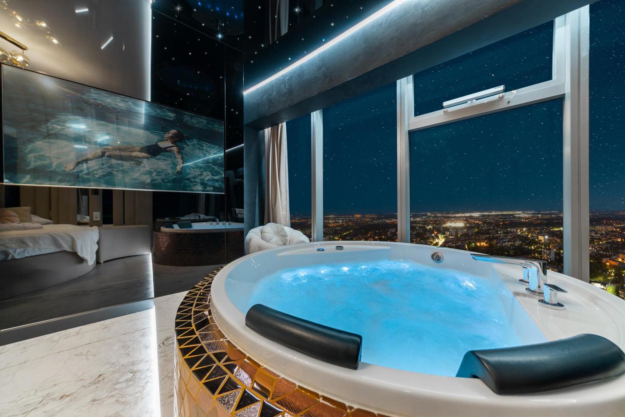 In The Sky - Apartamenty W Sky Tower Wroclaw Luaran gambar
